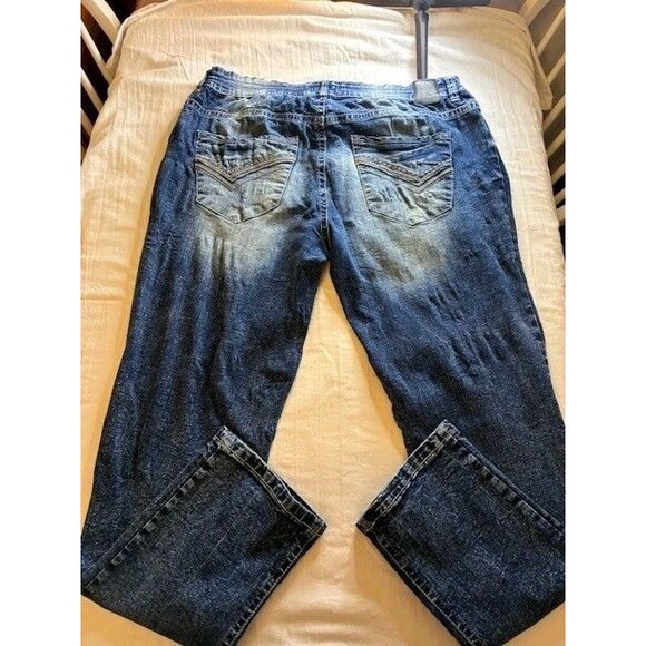 Request Premium Jeans Mens 38x32 Relaxed Fit Ripped Blue Denim Black Label Pants - Picture 2 of 6